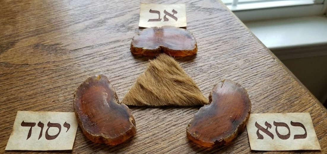 Leader Triad - Camel Fur